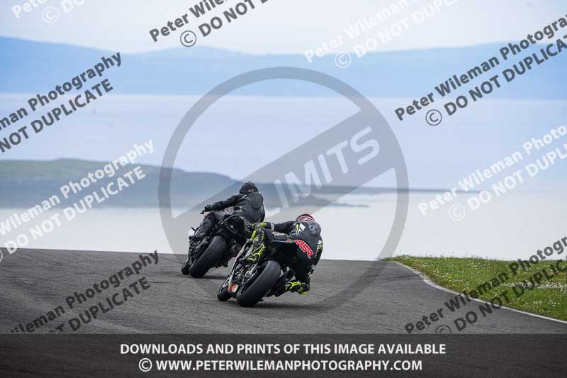 anglesey no limits trackday;anglesey photographs;anglesey trackday photographs;enduro digital images;event digital images;eventdigitalimages;no limits trackdays;peter wileman photography;racing digital images;trac mon;trackday digital images;trackday photos;ty croes